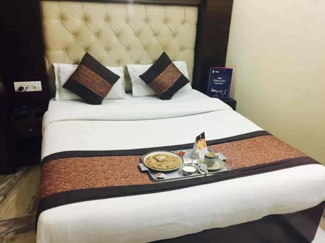 Lord Krishna Dx Inn Hotel 18/33