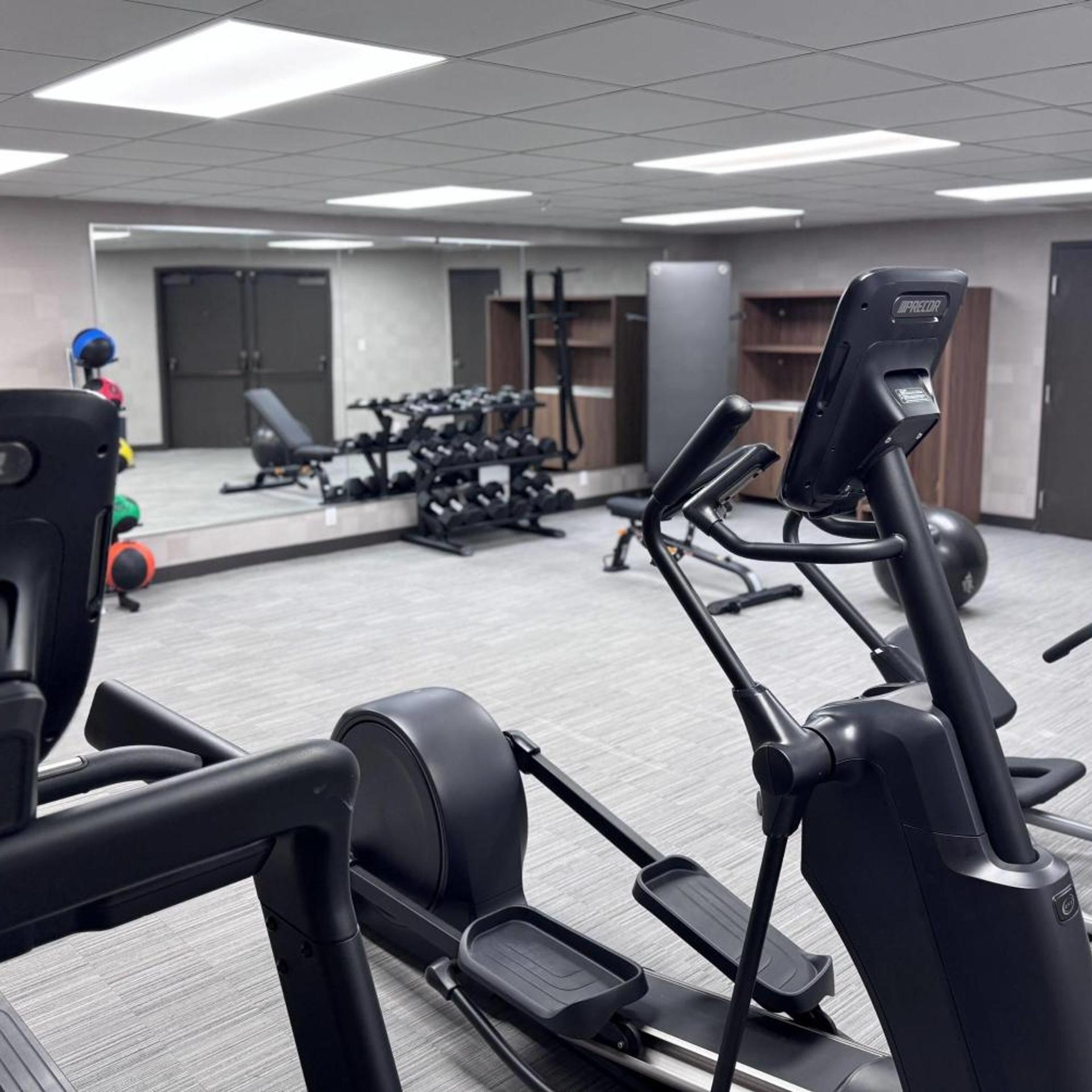 Hawthorn Extended Stay by Wyndham Miamisburg DaytonSouth 11/19