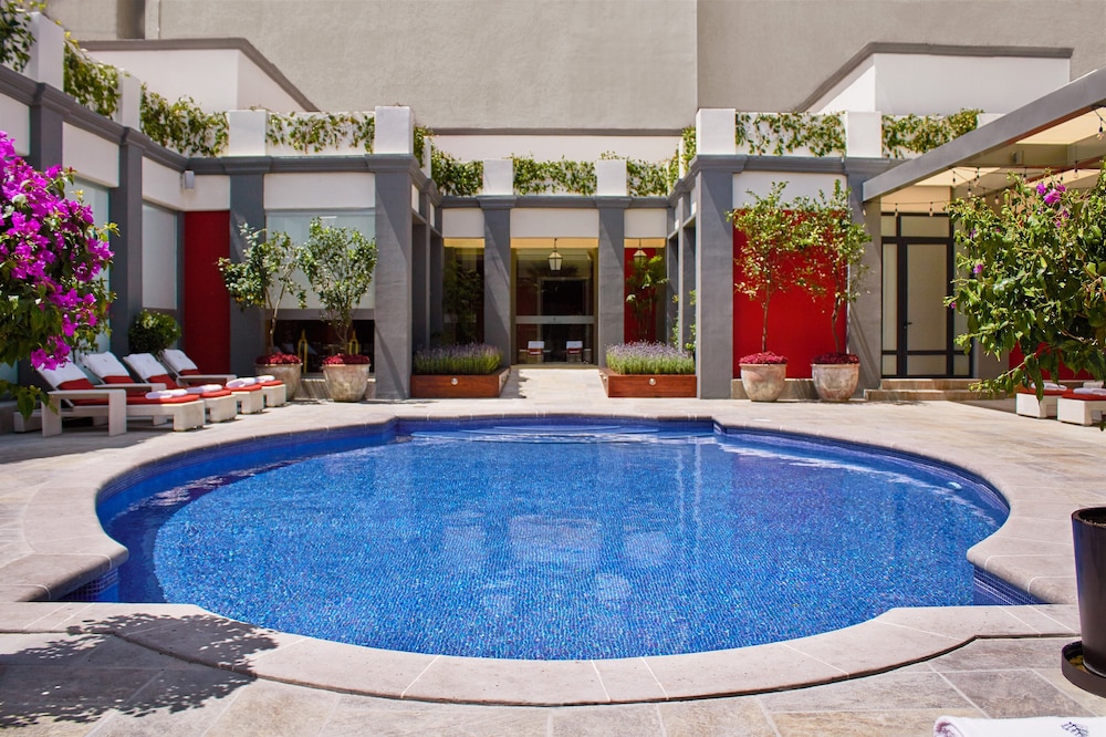hotel