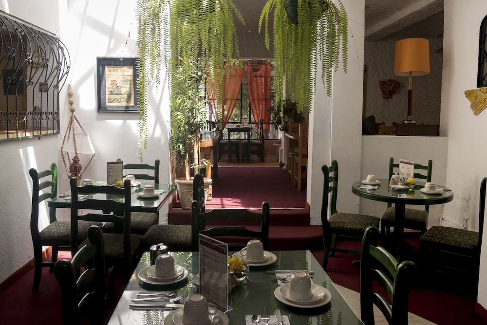 Boutique Hotel Antinea 57/76