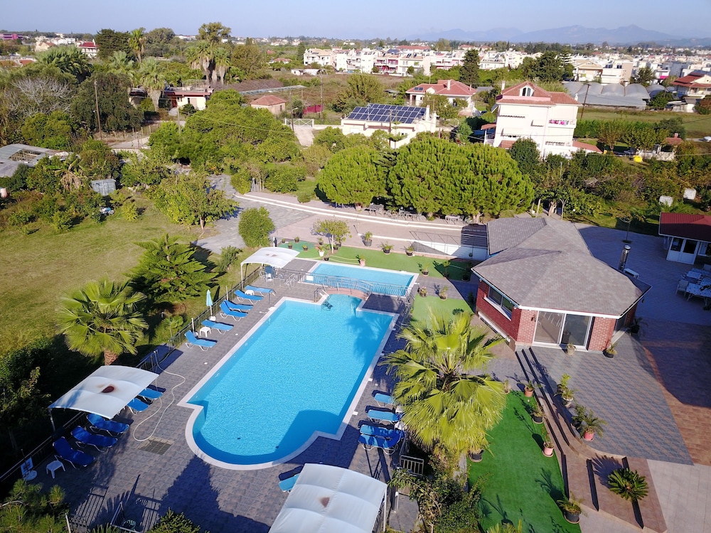 Ionionstar Hotel 24/48