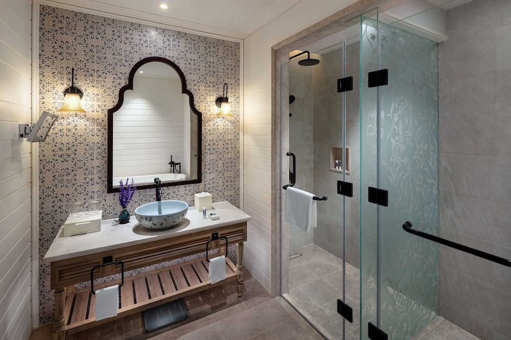 جناح جونيور عائلي بسرير كينج بشرفة، Mercure Da Lat Resort 6/7