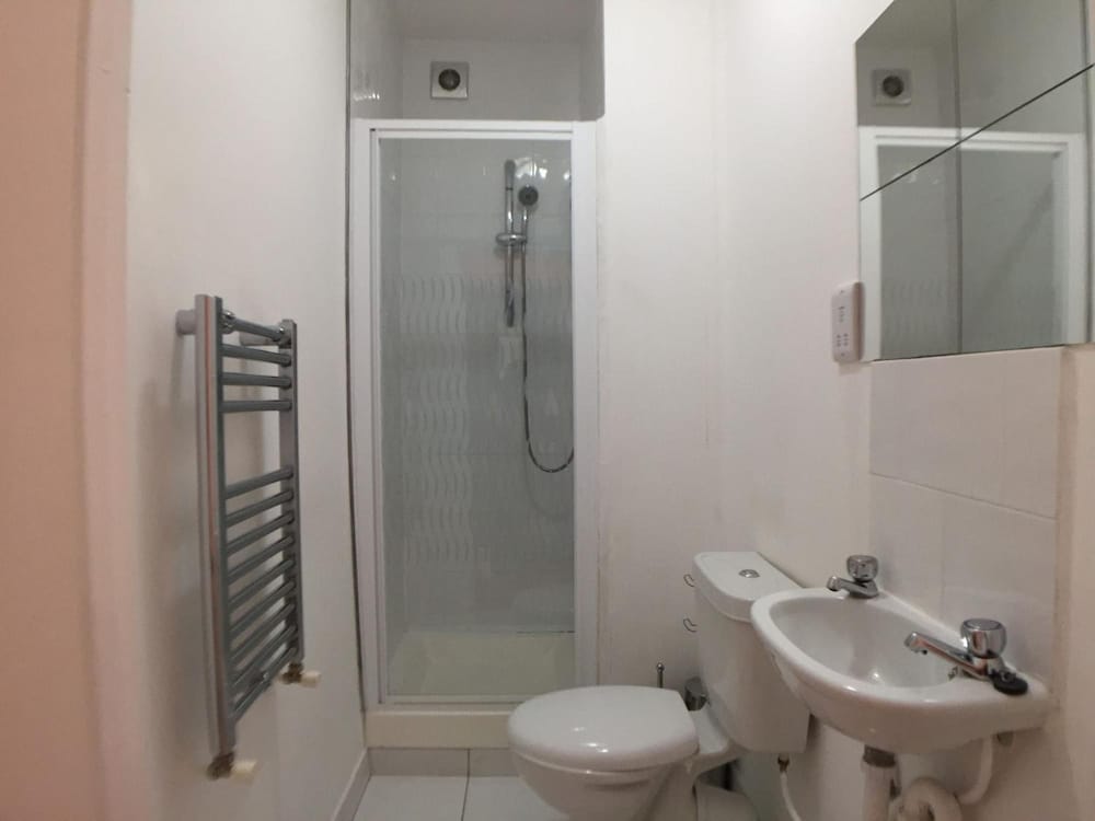 Outram 26 46/48
