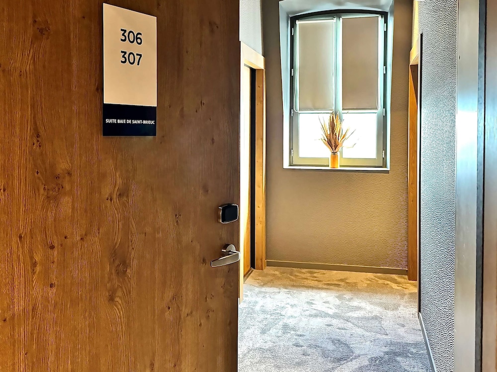 Novotel Saint Brieuc Centre Gare Opening May 2017 9/72