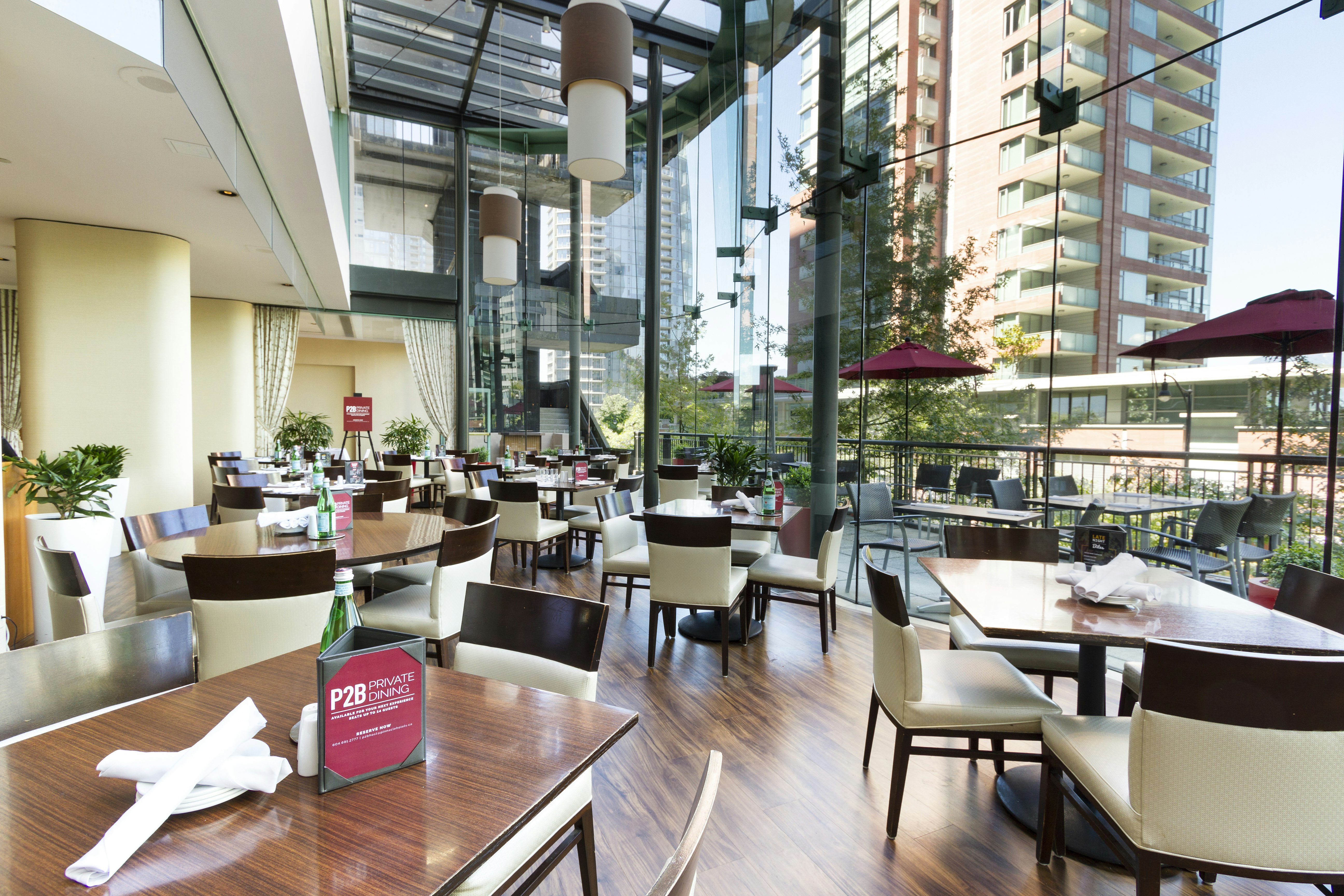 Pinnacle Vancouver Harbourfront (Ex Renaissance) 51/57