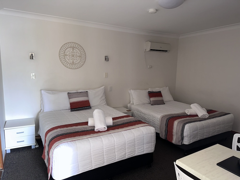 KARUAH MOTOR INN 24/59