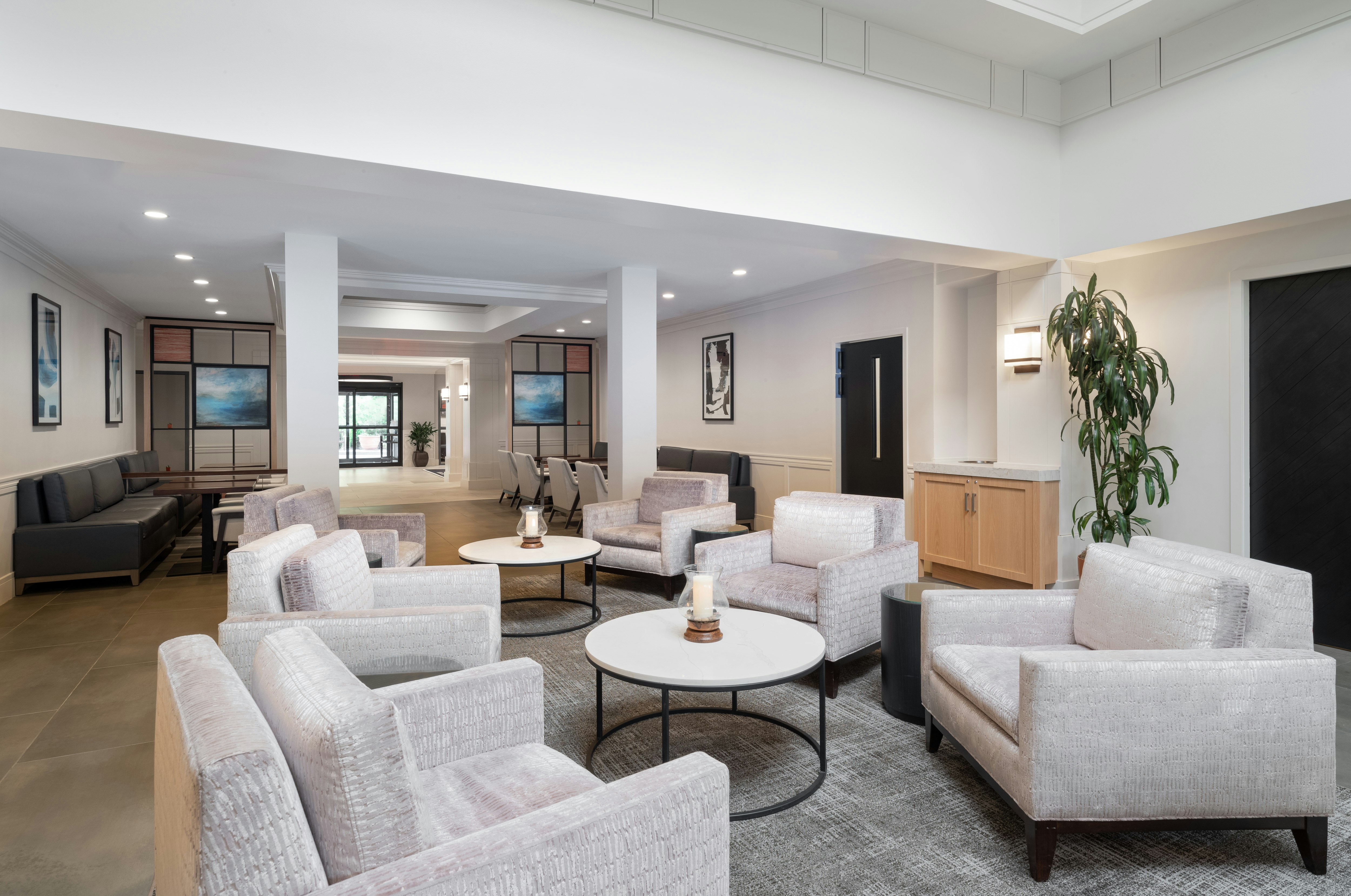 HYATT house White Plains 36/74