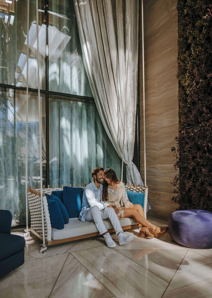 Andaz Dubai The Palm by Hyatt 30/50