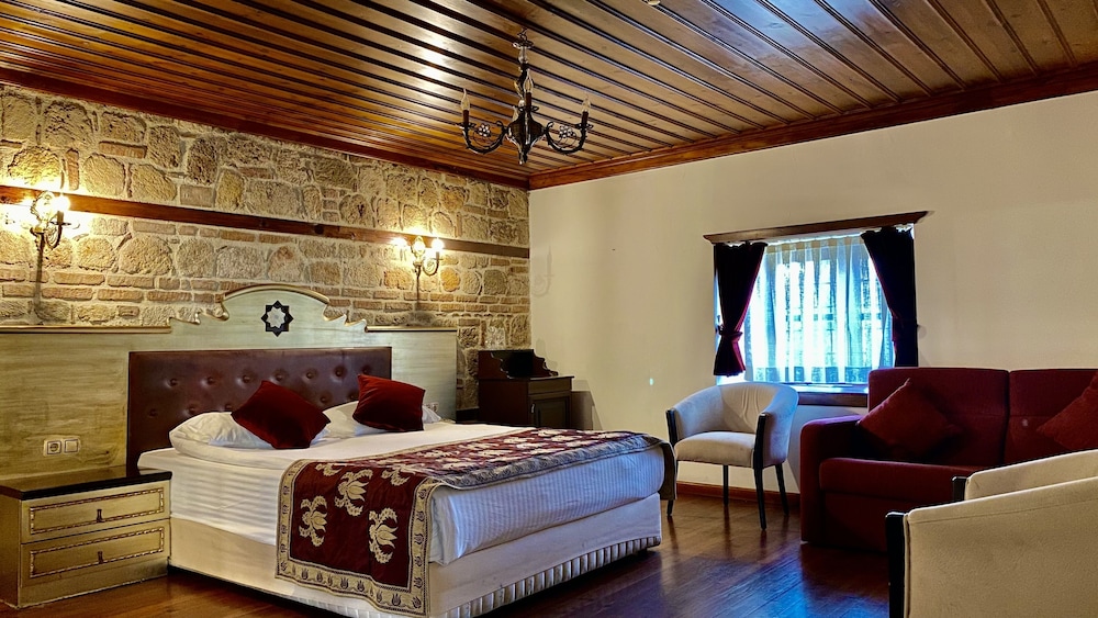 Mediterra Art Hotel 7/50