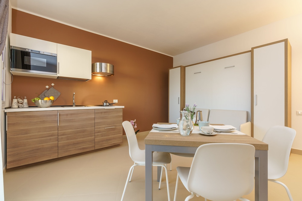 Travini Hotel Residence 40/50