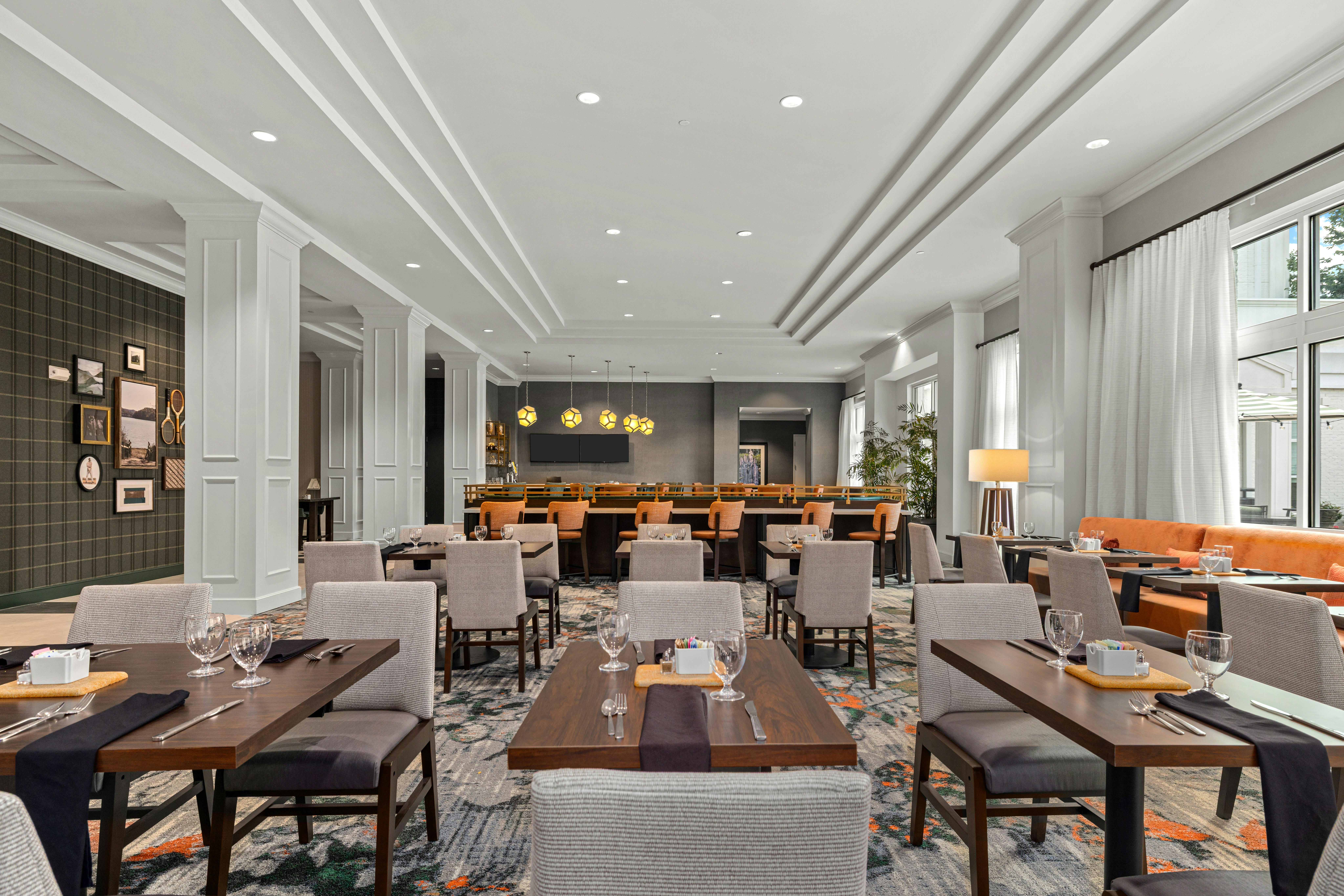 HILTON GARDEN INN NASHVILLE BRENTWOOD 44/75