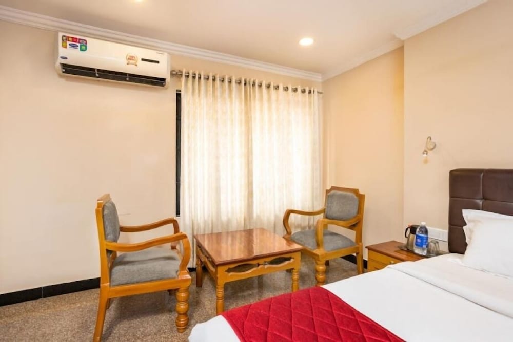 Deluxe, Single Bed 3/5