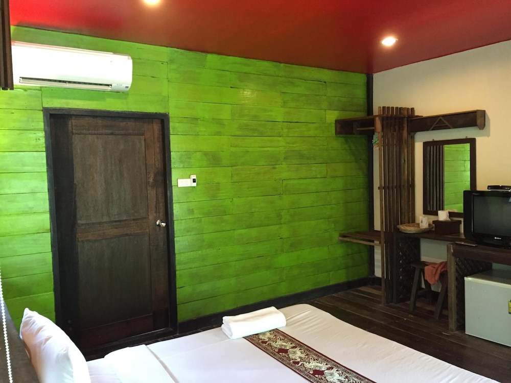 Pang Mai Resort 14/50