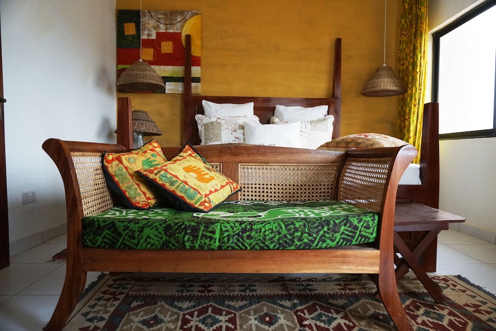 Accra Royal Castle Apartments Suites 31/48