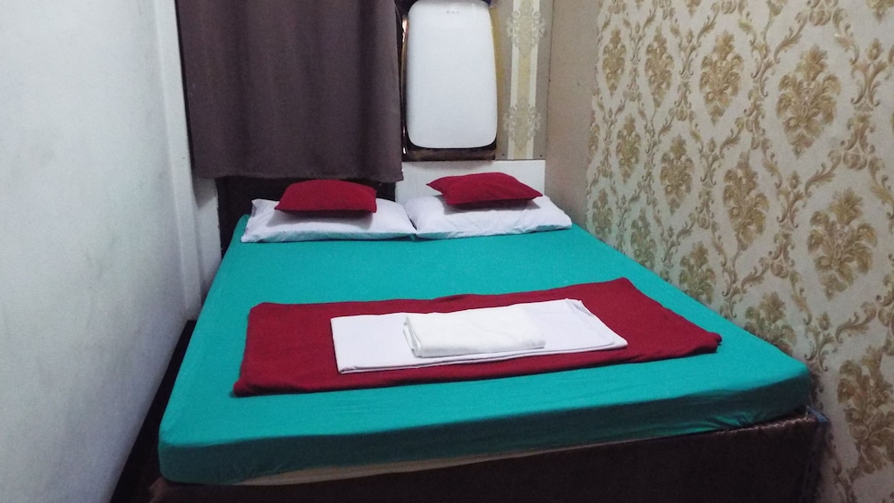 Hostel 24 21/50