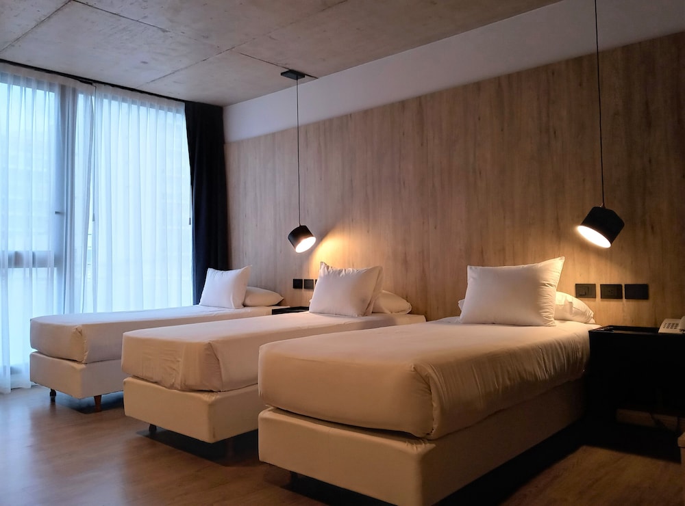 Krista Hotel Boutique 15/65