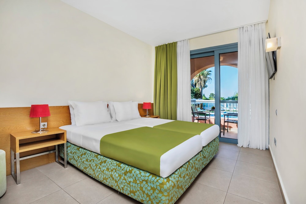 Hanioti Village Resort 27/70