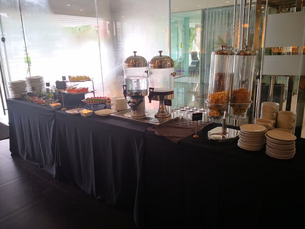 Sequoia Hotel Quezon City 27/35