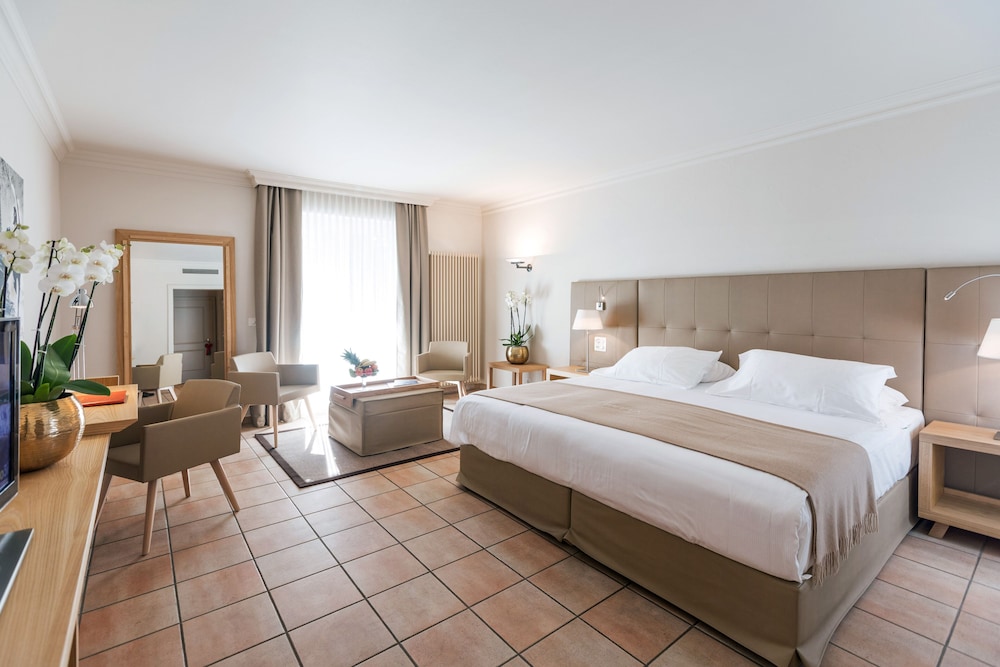 Parkhotel Delta 25/50