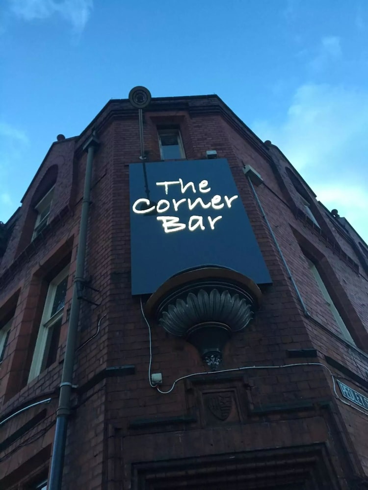 The Royal Hotel Crewe, A BRILLIANT Collection, Powered by OYO