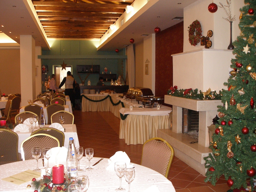 Pelion Resort 67/78
