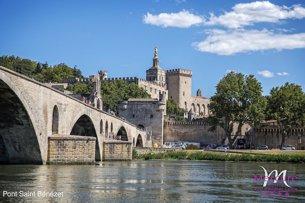 Mercure Pont D'avignon Centre 80/84