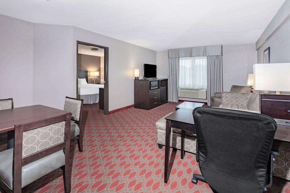 1 Bedroom, Deluxe, Suite, King Bed