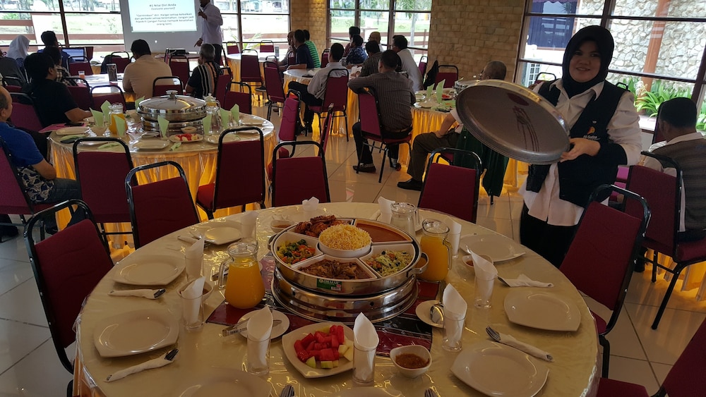 Al Safina Kijal Beach Resort & Restaurant 28/47