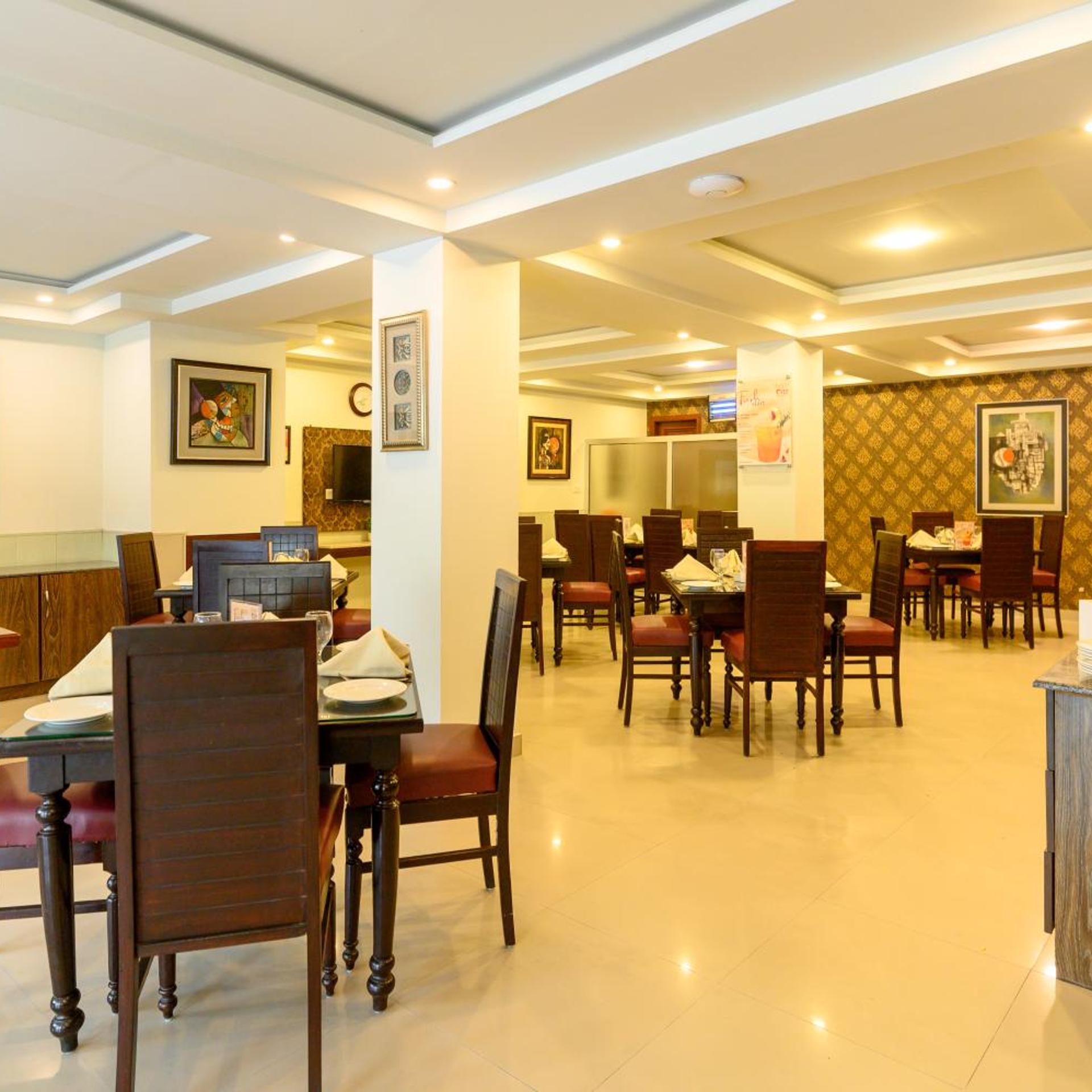 Hotel One Jinnah 36/41
