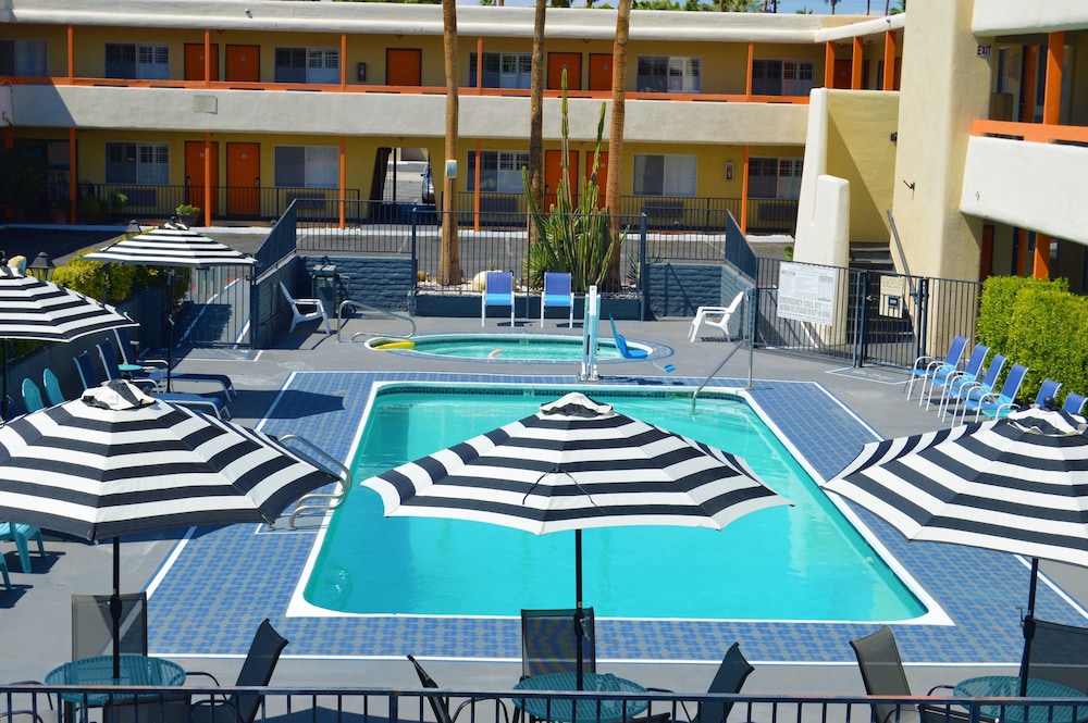 Musicland Hotel 14/49