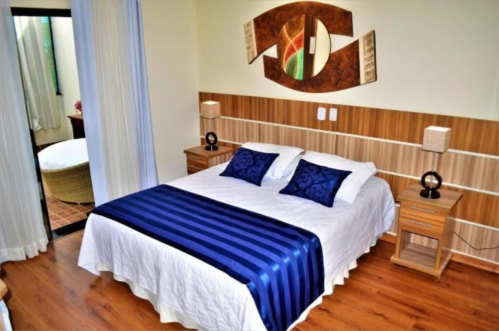 Summit Lago Hotel 20/62