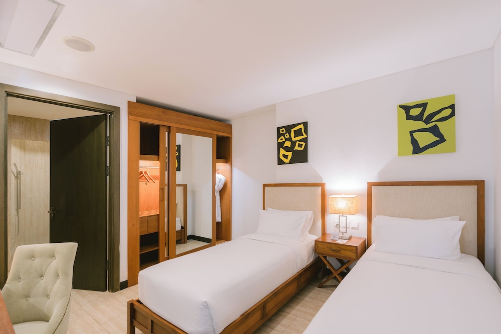 Lv8 Resort Hotel 17/72
