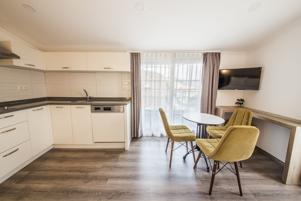 Dekatria Rooms & Aparts 41/50