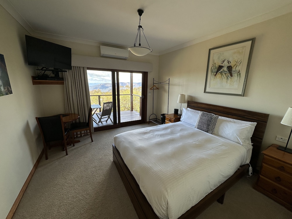VALLEY OF THE WATERS B&B 14/51