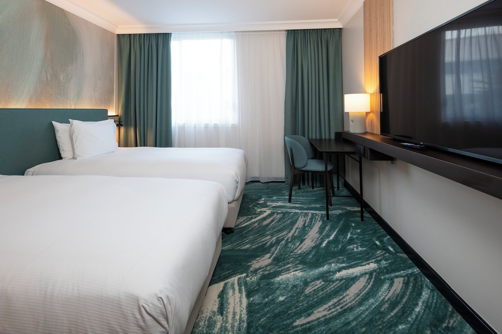 Room at DoubleTree by Hilton Paris Bougival, BOUGIVAL