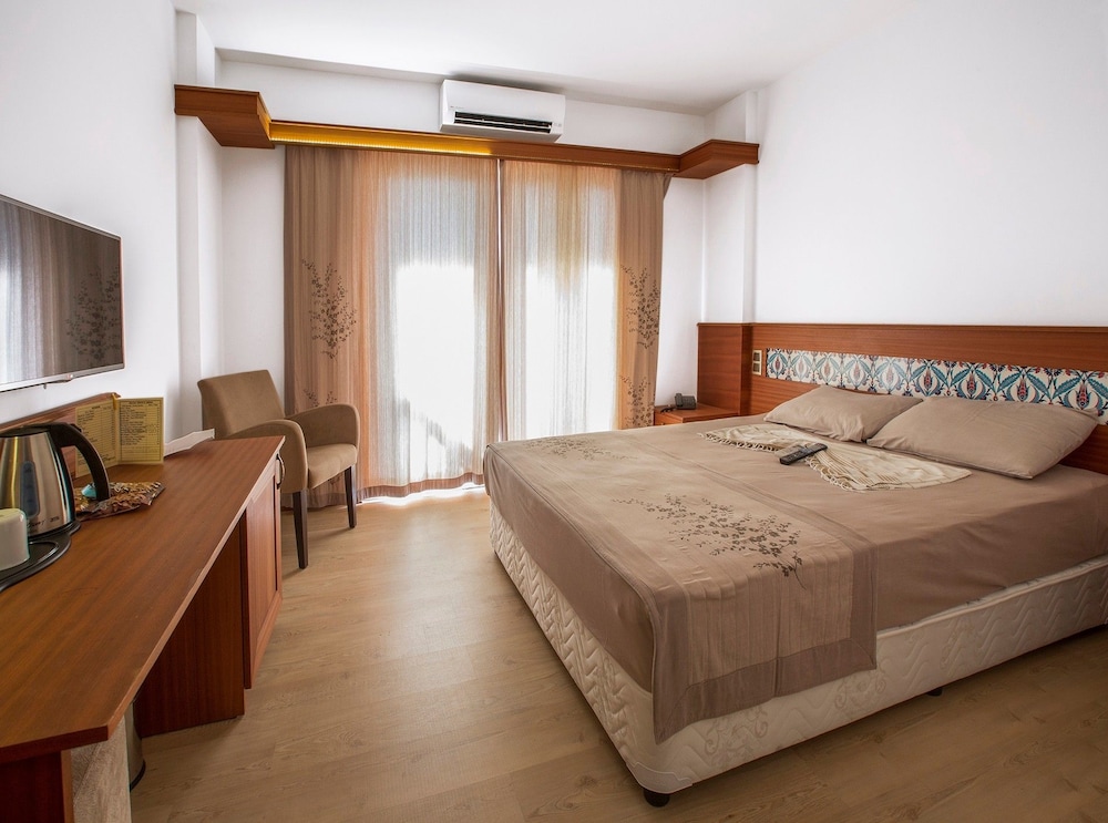 Grand Hotel Azmakhan Spa & Wellness 13/50