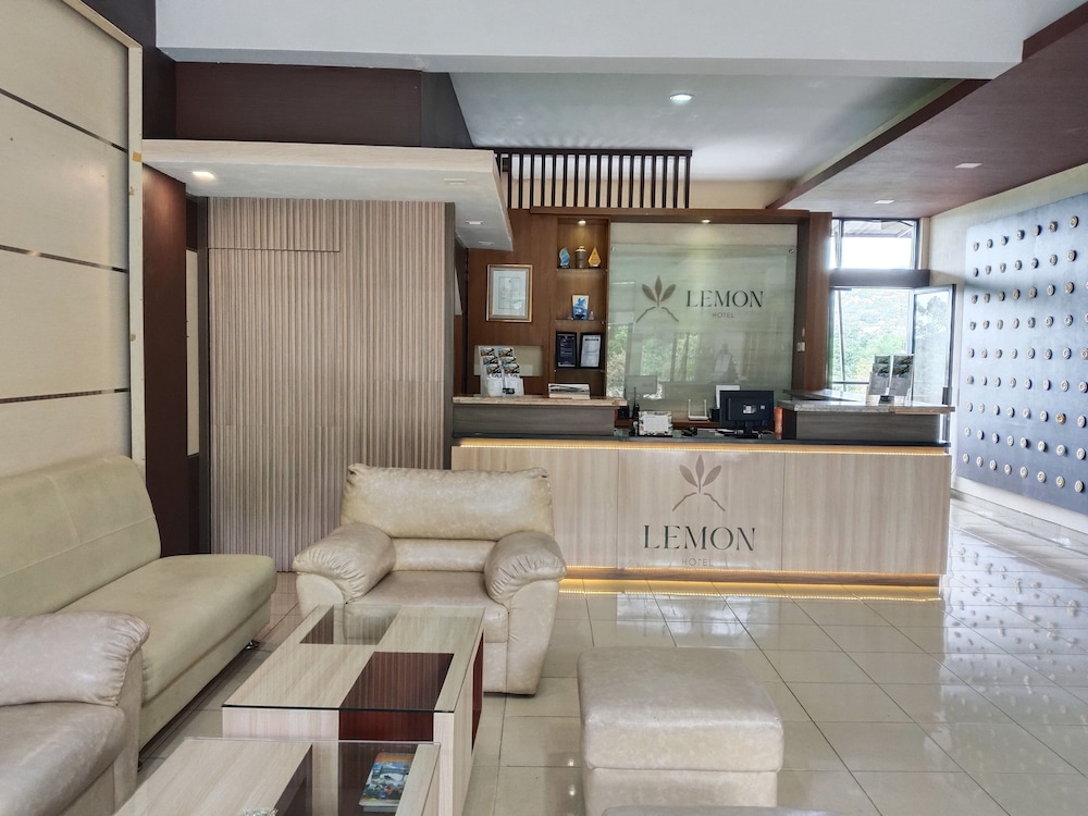Villa Lemon 4/50