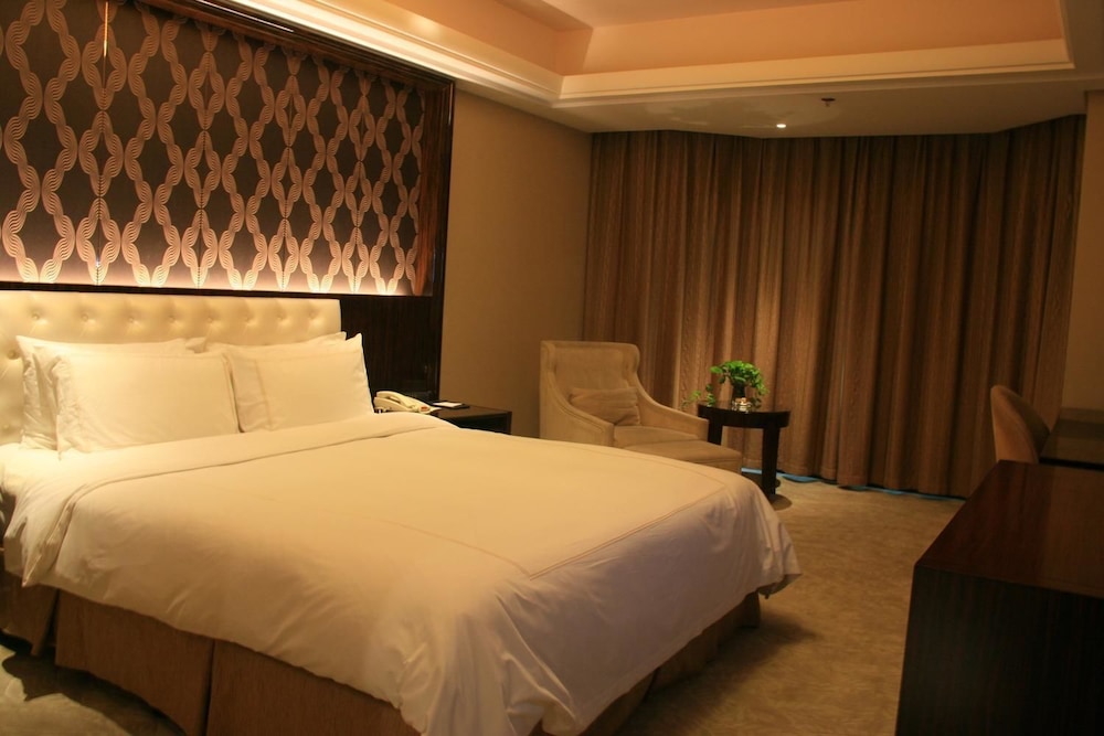 Nanjing Shuguang International Hotel 17/44