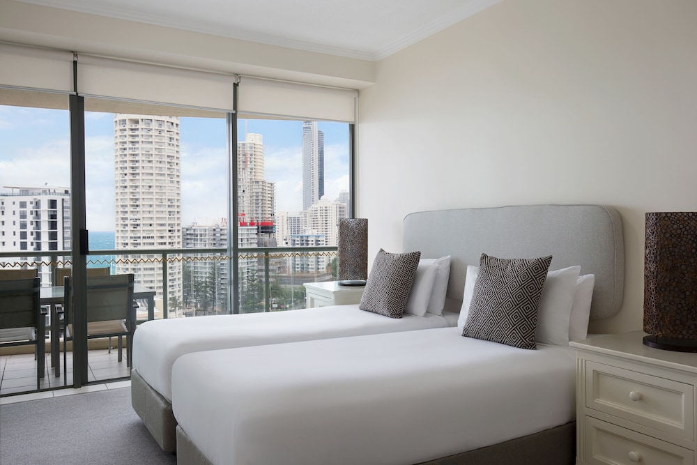 Mantra Sun City Surfers Paradise 25/64