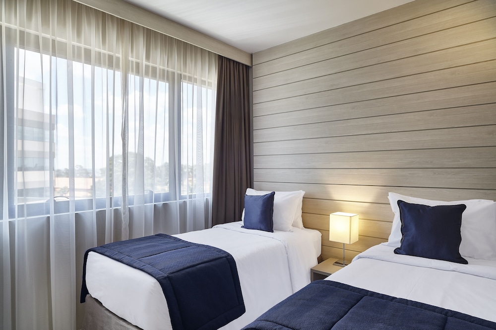 STANDARD, TWIN BEDS