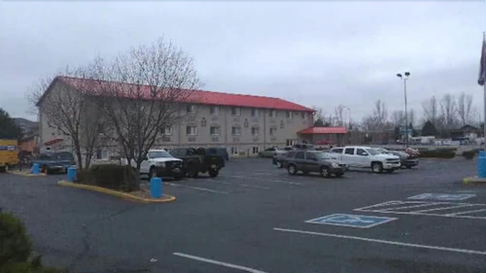 Travelodge By Wyndham Loveland/Fort Collins Area 24/25