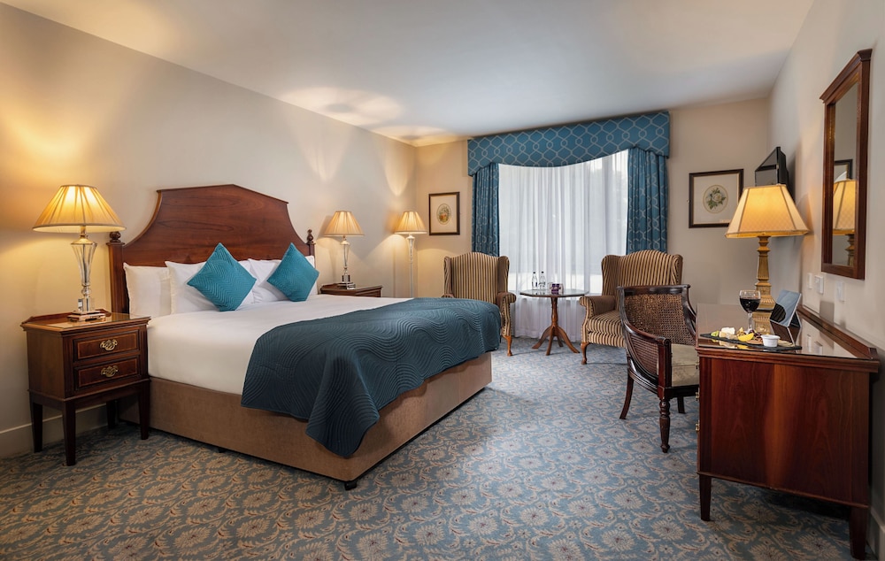 Abbey Hotel Roscommon 18/65