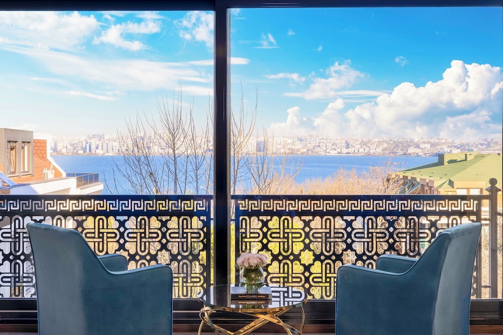 Ezkar Bathonea Art Istanbul Hotel 56/60