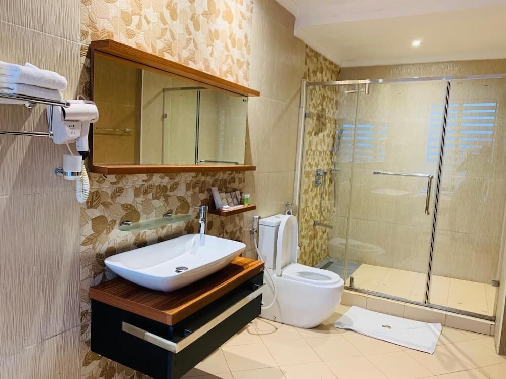 Tanga Beach Resort & Spa 47/50