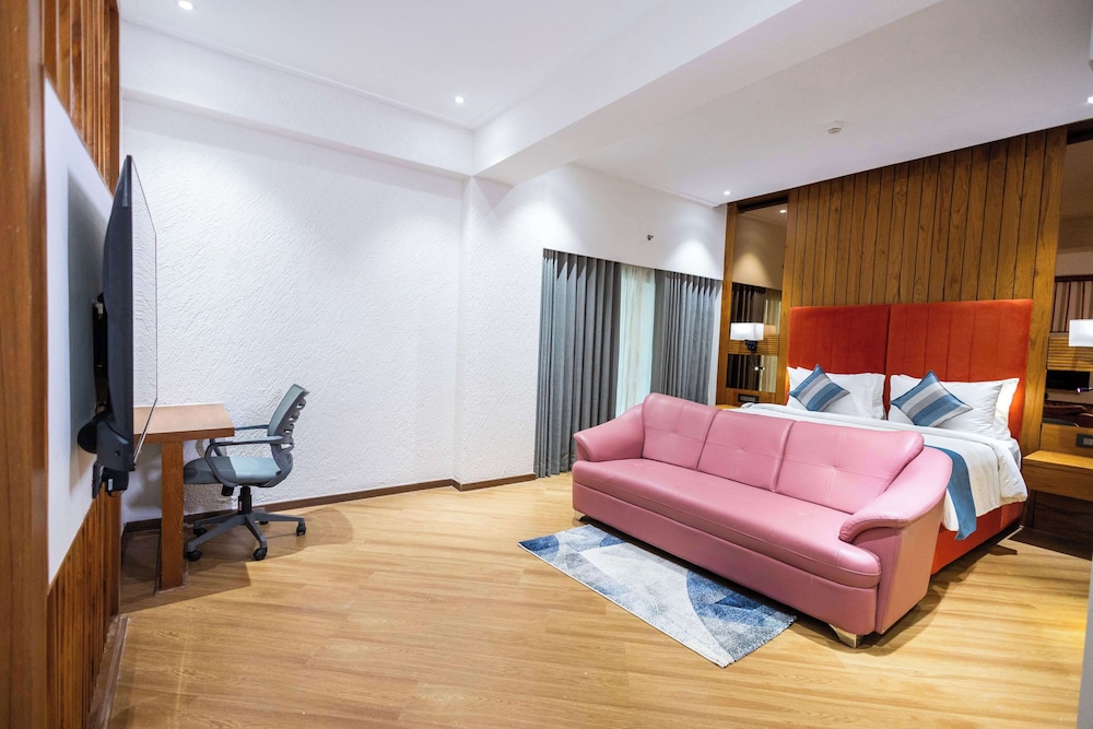 Ramada Encore by Wyndham Viramgam 24/58