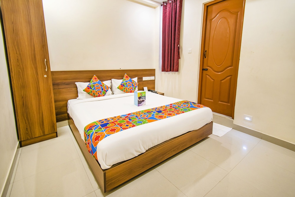 Fabhotel Thejas Paaradise 7/22