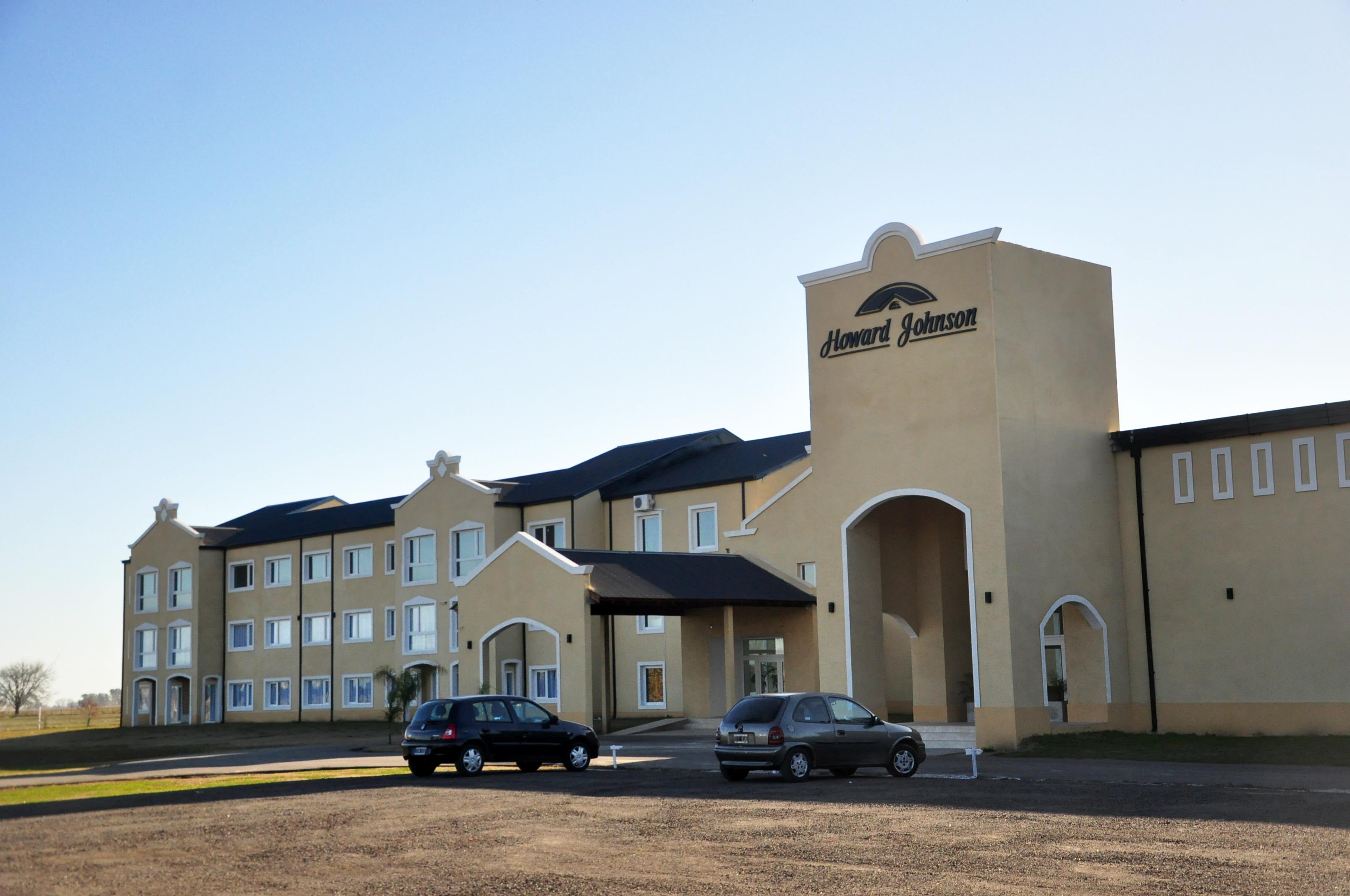 Howard Johnson Hotel Pergamino 16/20