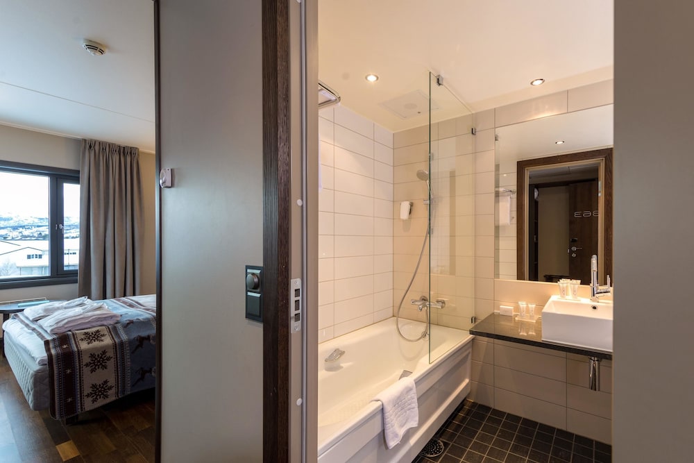 QUALITY HOTEL SKIFER 14/41