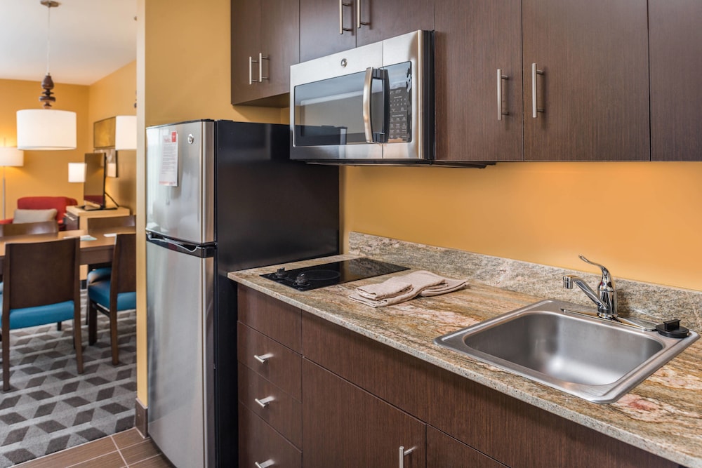 TownePlace Suites by Marriott New Hartford 35/48
