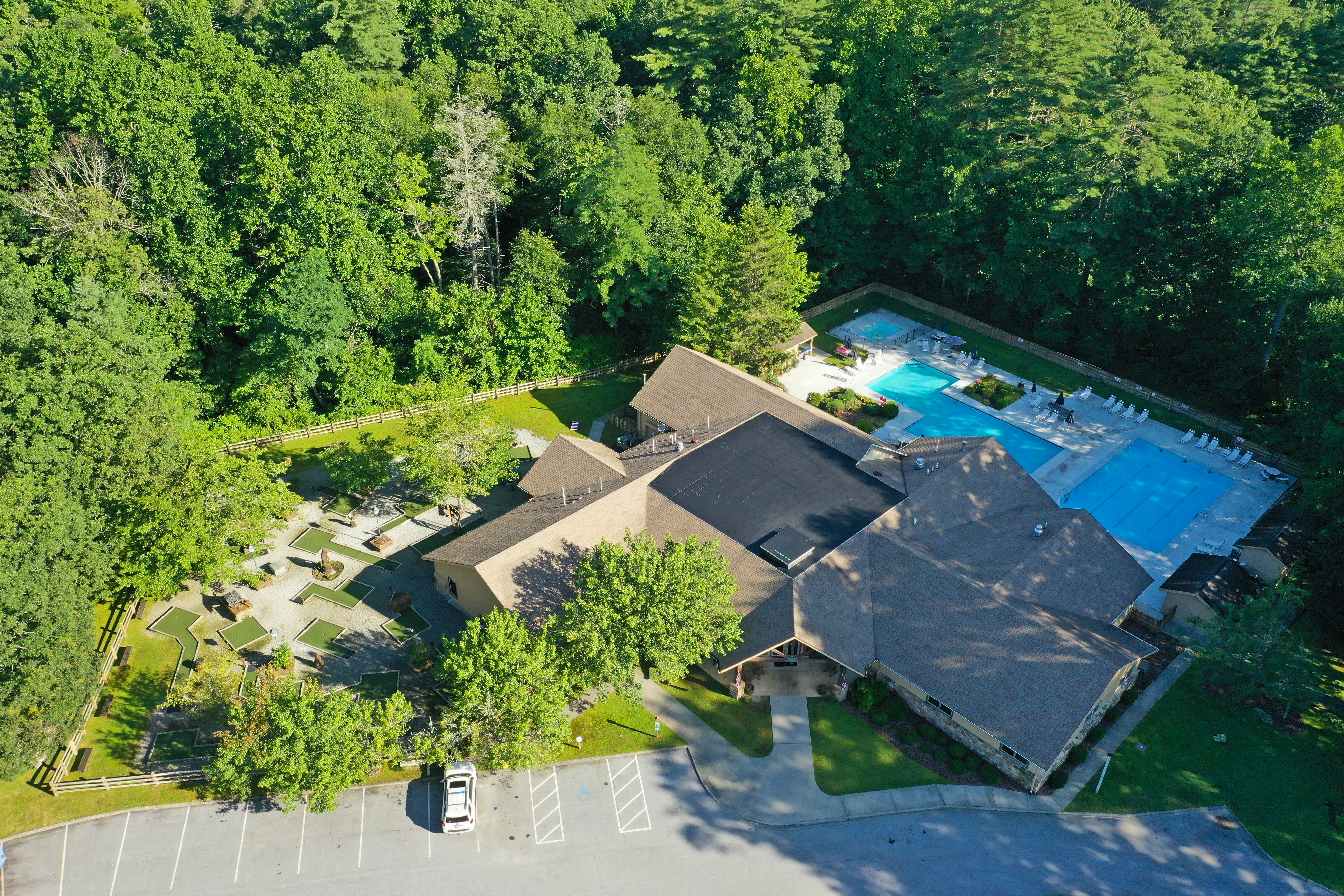 Club Wyndham Resort at Fairfield Sapphire Valley 21/23